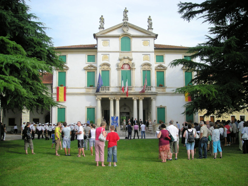 Das Rathaus von Dueville: Villa Monza